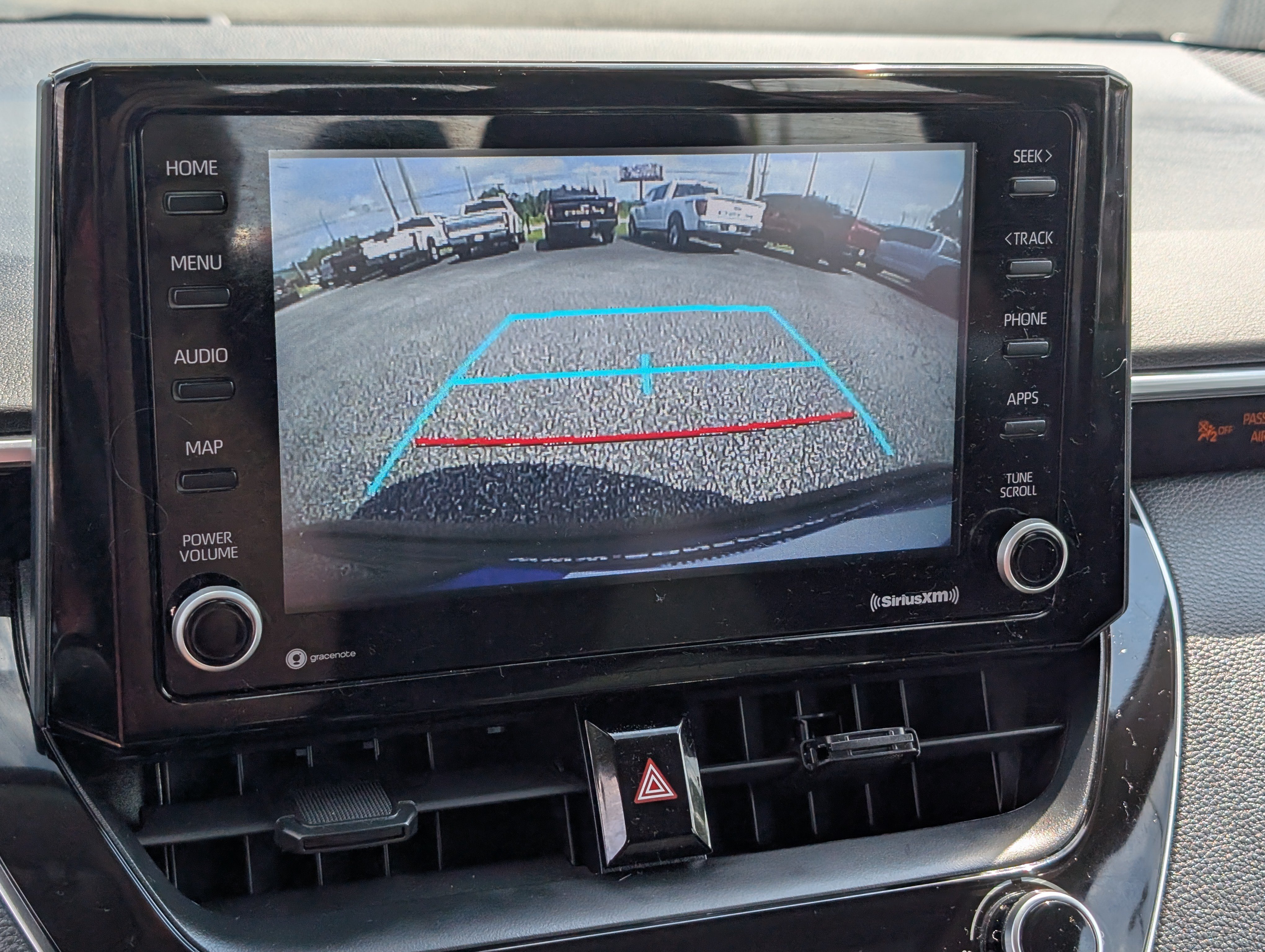Used 2022 Toyota Corolla LE FWD image 22