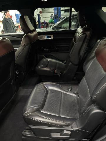 Certified 2022 Ford Explorer Platinum w/ Equipment Group 601A image 25