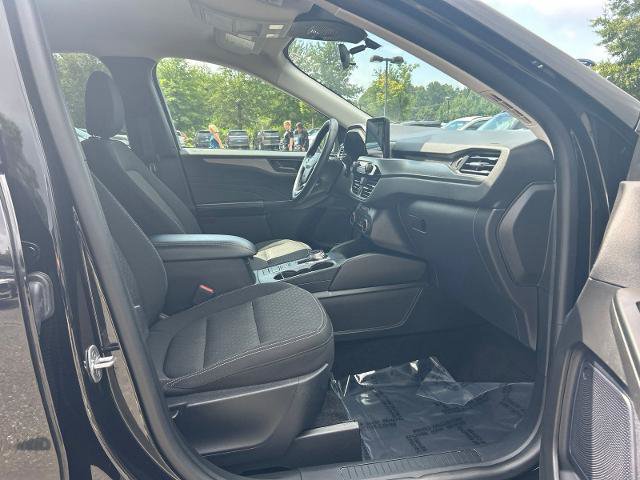 Certified 2024 Ford Escape Active AWD/4WD image 28