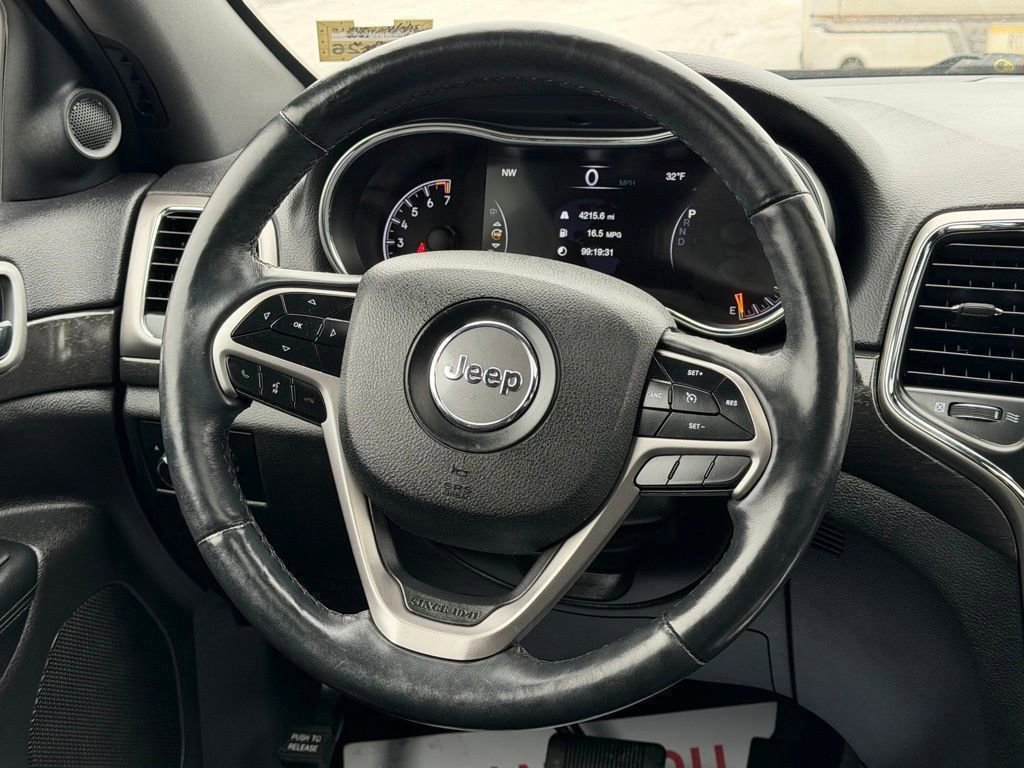 Used 2018 Jeep Grand Cherokee Altitude image 17