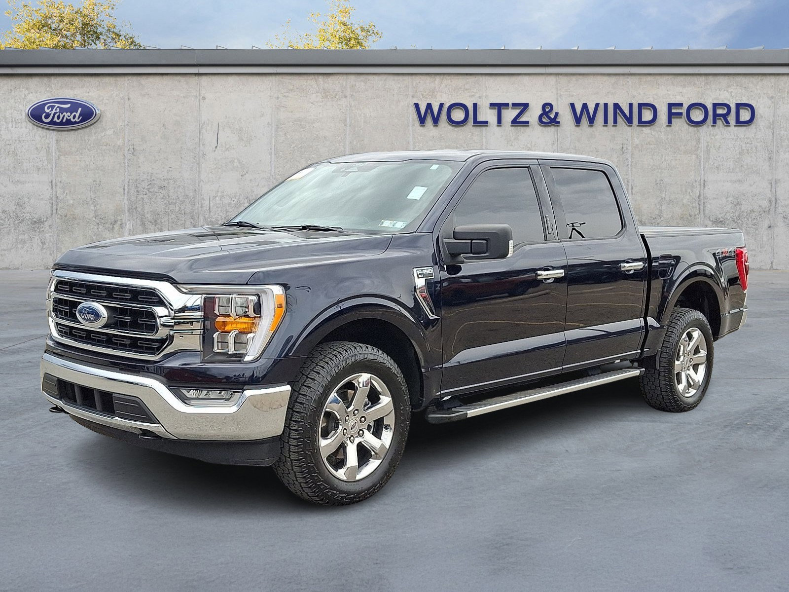 Certified 2022 Ford F150 XLT w/ Equipment Group 302A High image 6