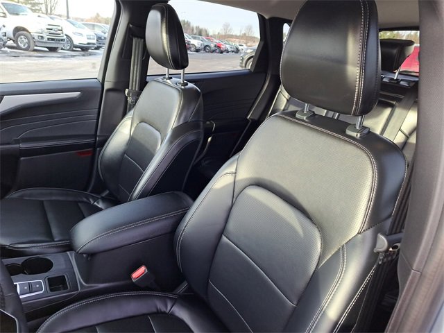 Certified 2023 Ford Escape Platinum image 8