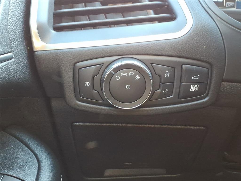 Certified 2022 Ford Edge ST image 19