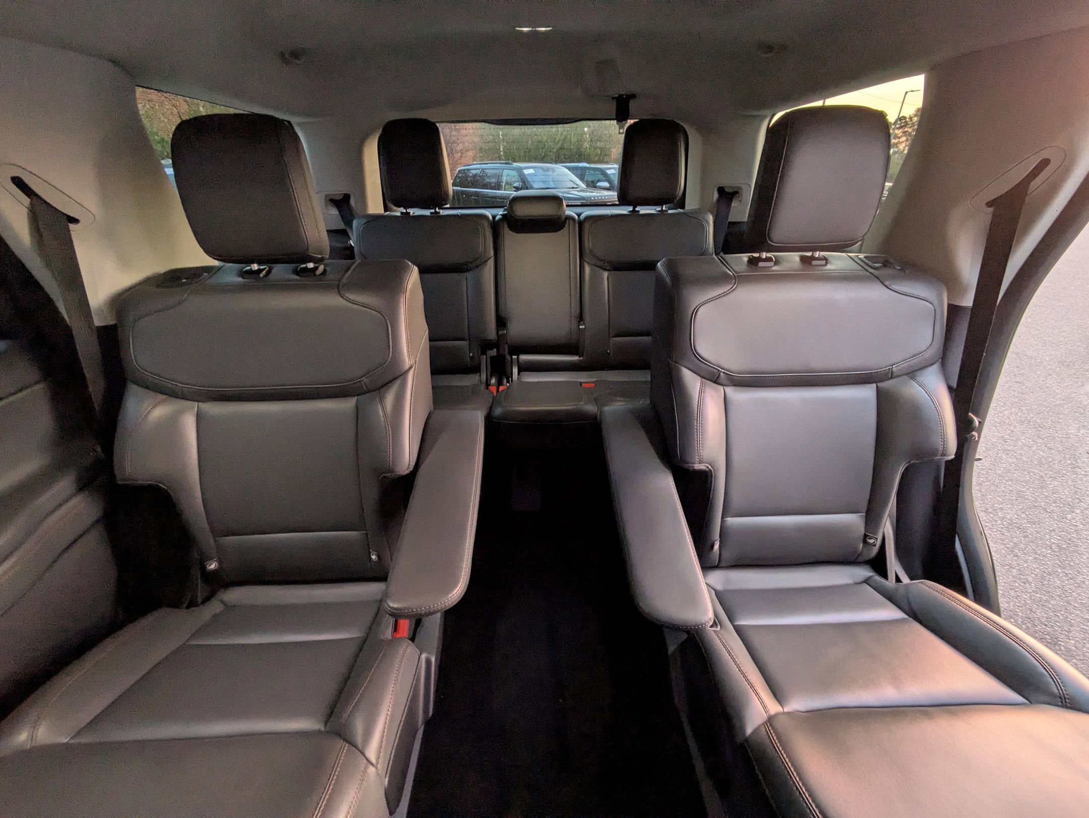 Certified 2025 Ford Expedition Active image 34