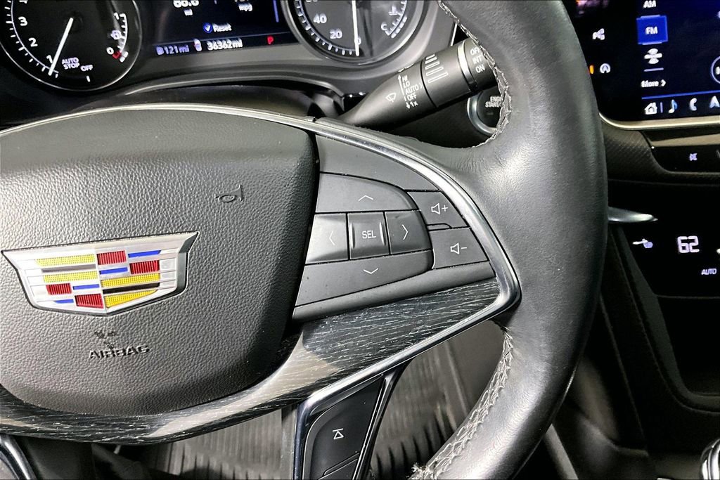 Used 2023 Cadillac XT5 Premium Luxury w/ Technology Package image 15