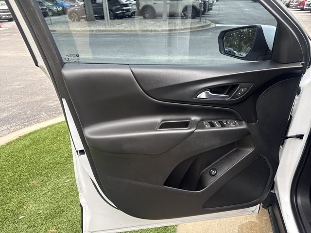 Used 2022 Chevrolet Equinox LT FWD image 12