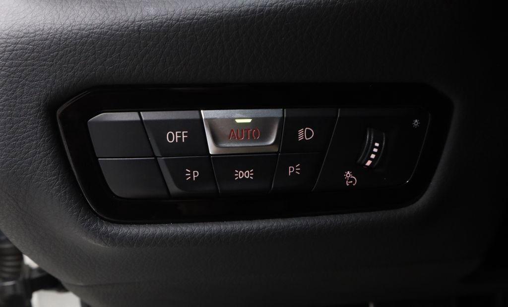 Used 2022 Toyota Supra Premium w/ Driver Assist Package image 26