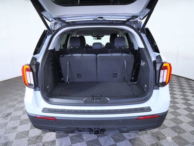 Certified 2025 Ford Explorer Active image 9