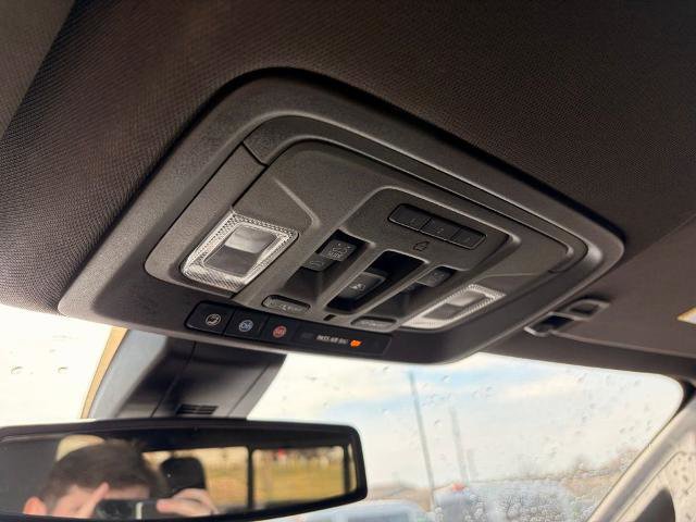 Used 2022 GMC Sierra 2500 Denali image 25