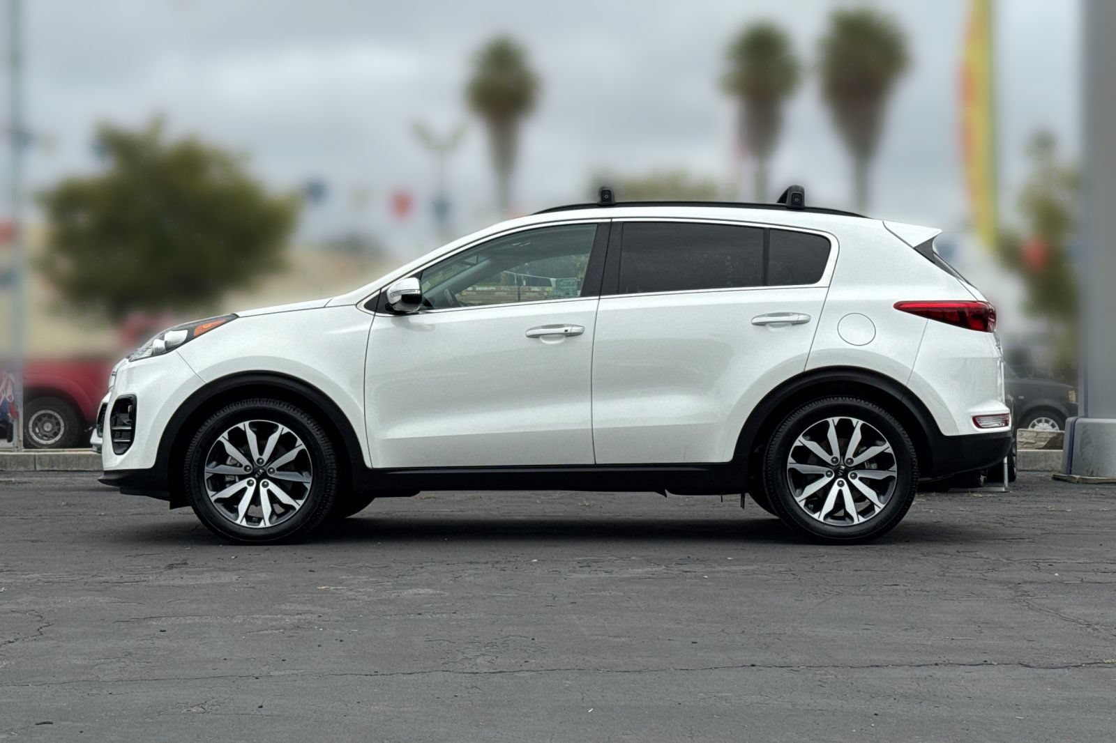 Used 2019 Kia Sportage EX w/ EX Premium Package FWD image 32