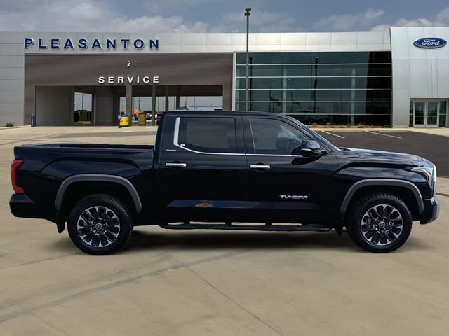 Used 2024 Toyota Tundra Limited AWD/4WD image 6