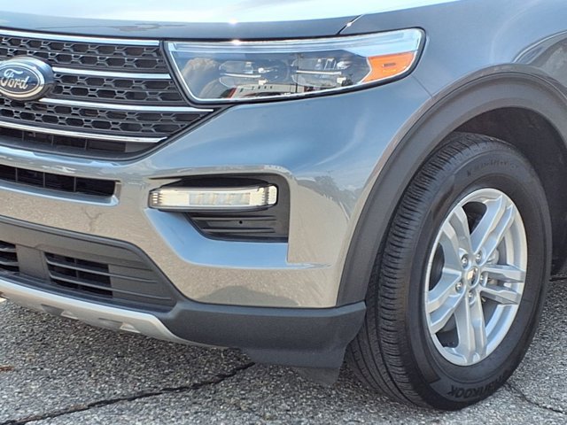 Certified 2024 Ford Explorer XLT w/ Equipment Group 202A AWD/4WD image 29