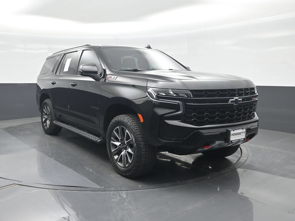 Used 2024 Chevrolet Tahoe Z71 w/ Luxury Package AWD/4WD image 8