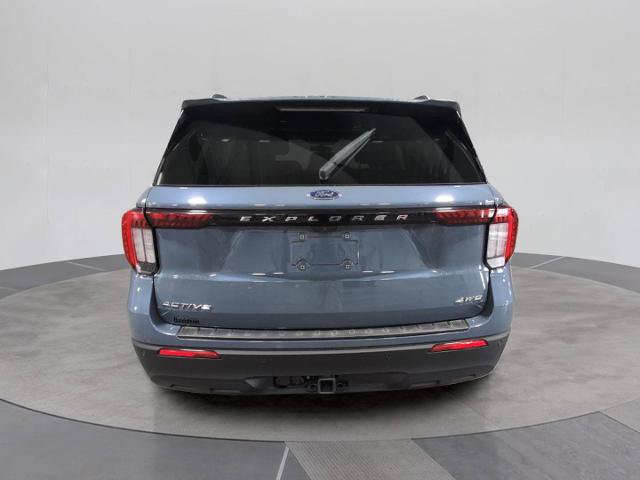 Certified 2025 Ford Explorer Active AWD/4WD image 5