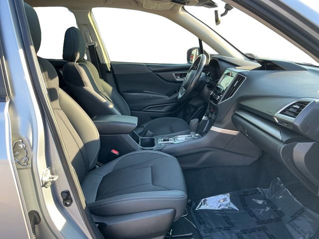 Used 2022 Subaru Forester Premium AWD/4WD image 17