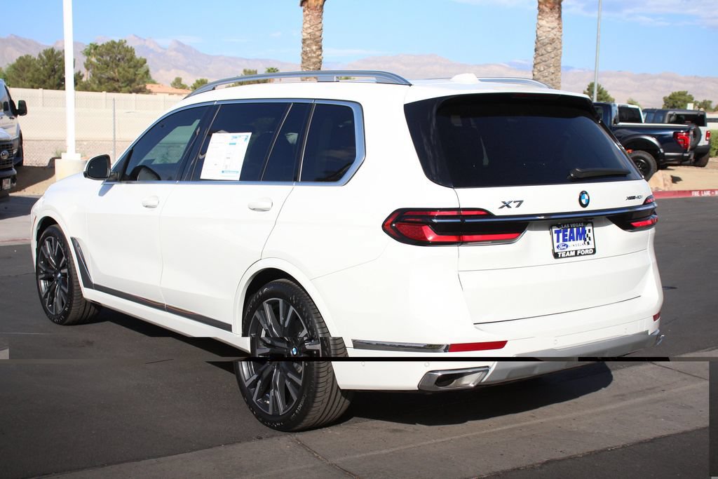 Used 2024 BMW X7 xDrive40i w/ Premium Package AWD/4WD image 5