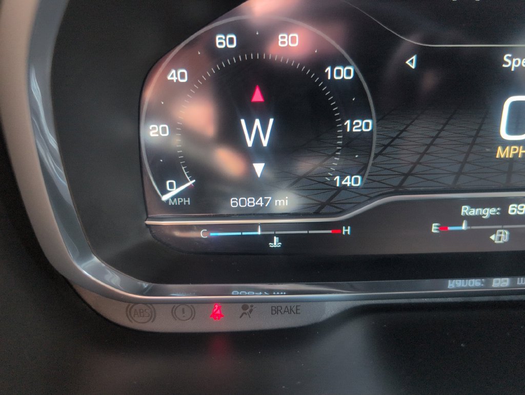 Used 2022 GMC Yukon AT4 AWD/4WD image 25