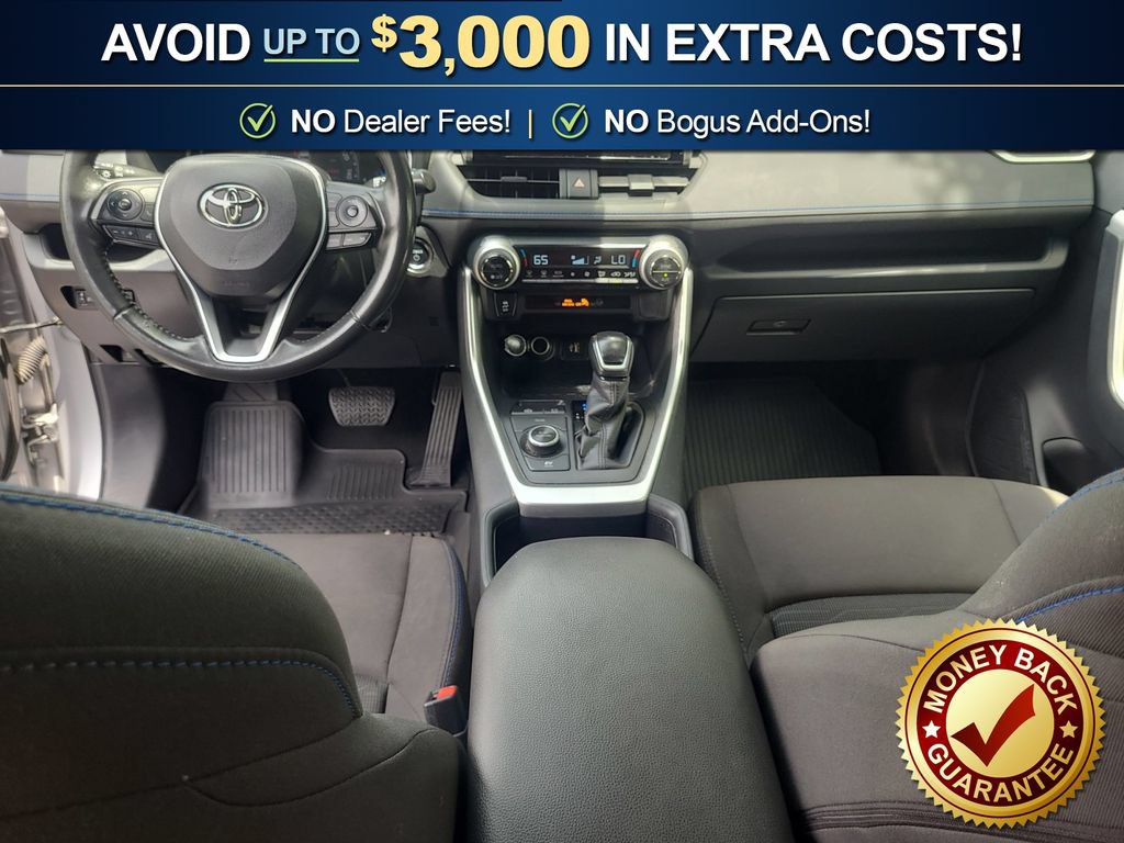 Used 2023 Toyota RAV4 SE AWD/4WD image 17