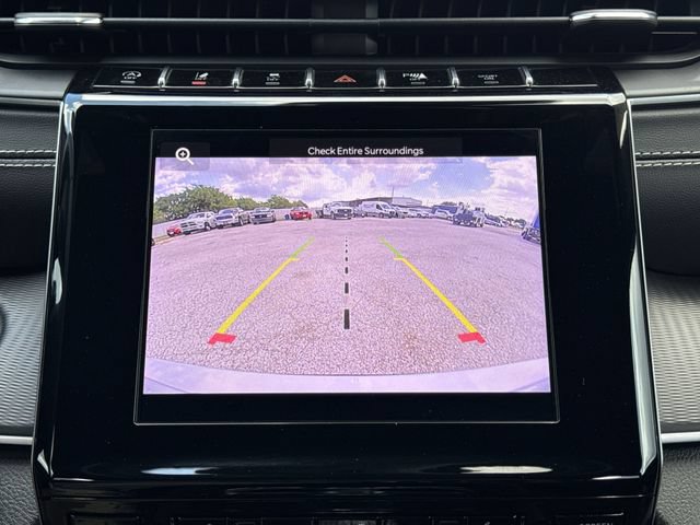 Used 2023 Jeep Grand Cherokee L Laredo RWD image 17