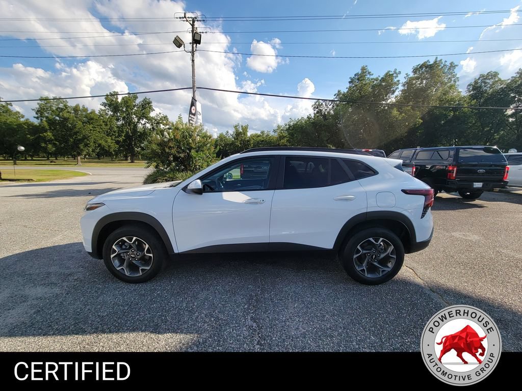 Used 2024 Chevrolet Trax LT FWD image 3