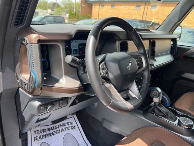 Certified 2022 Ford Bronco Outer Banks w/ Sasquatch Package AWD/4WD image 7