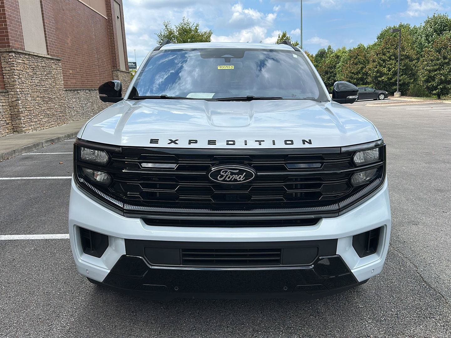 Certified 2025 Ford Expedition Platinum w/ Stealth Performance Package AWD/4WD image 8