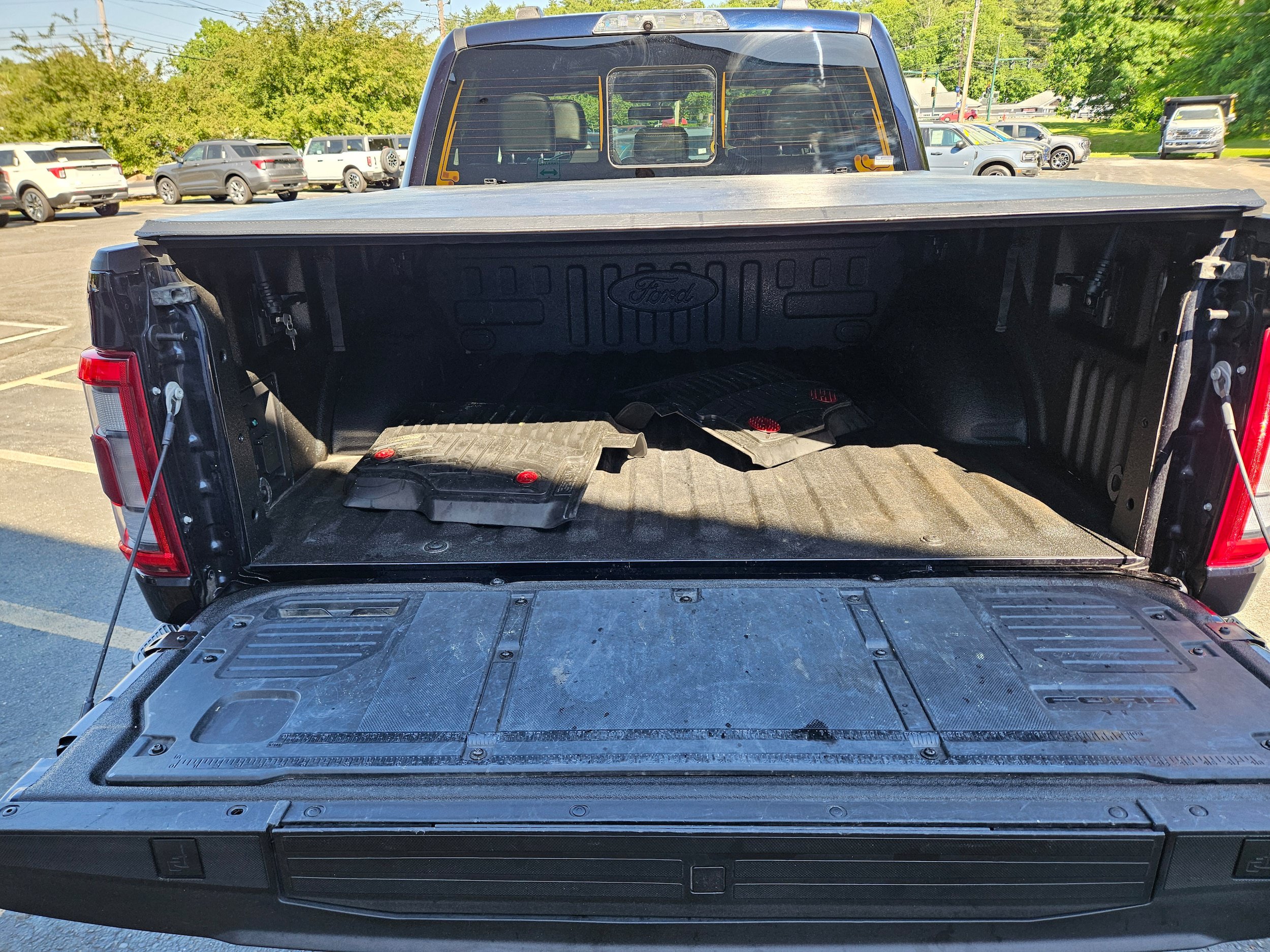Certified 2021 Ford F150 Raptor AWD/4WD image 7
