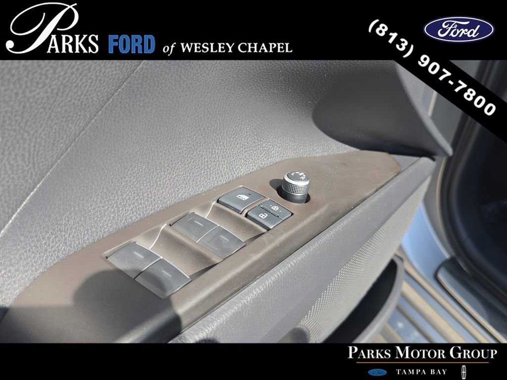 Used 2022 Toyota Camry XSE image 17