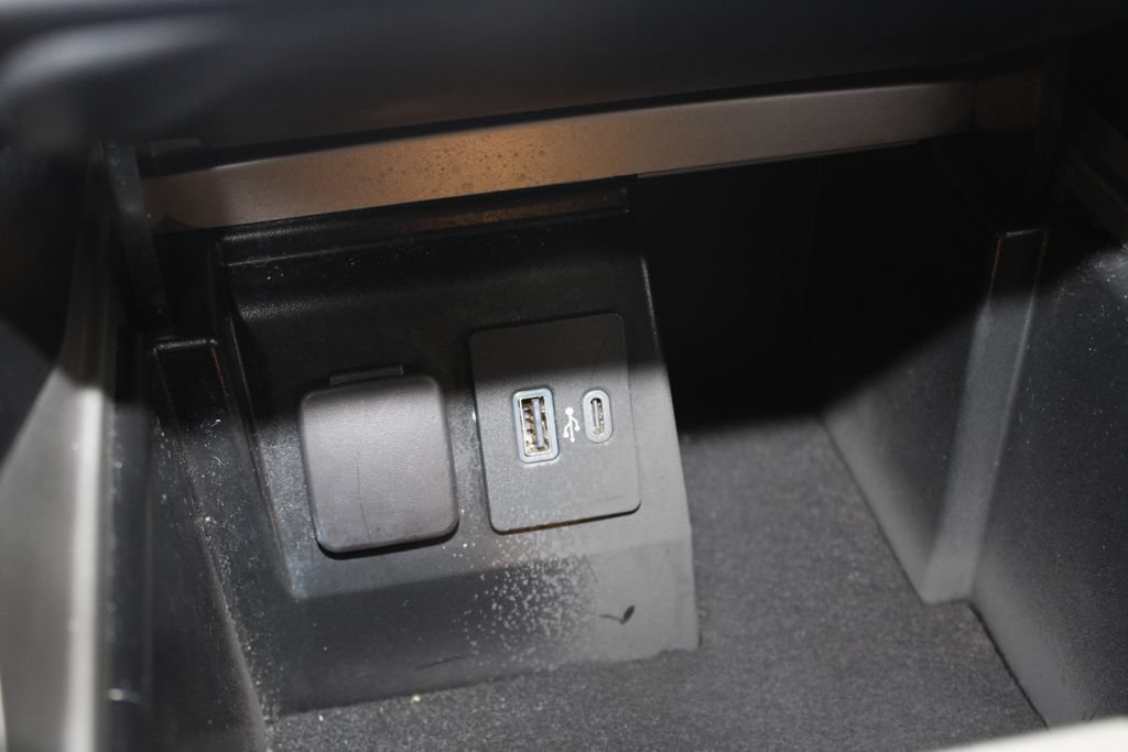 Certified 2023 Ford Explorer XLT AWD/4WD image 47
