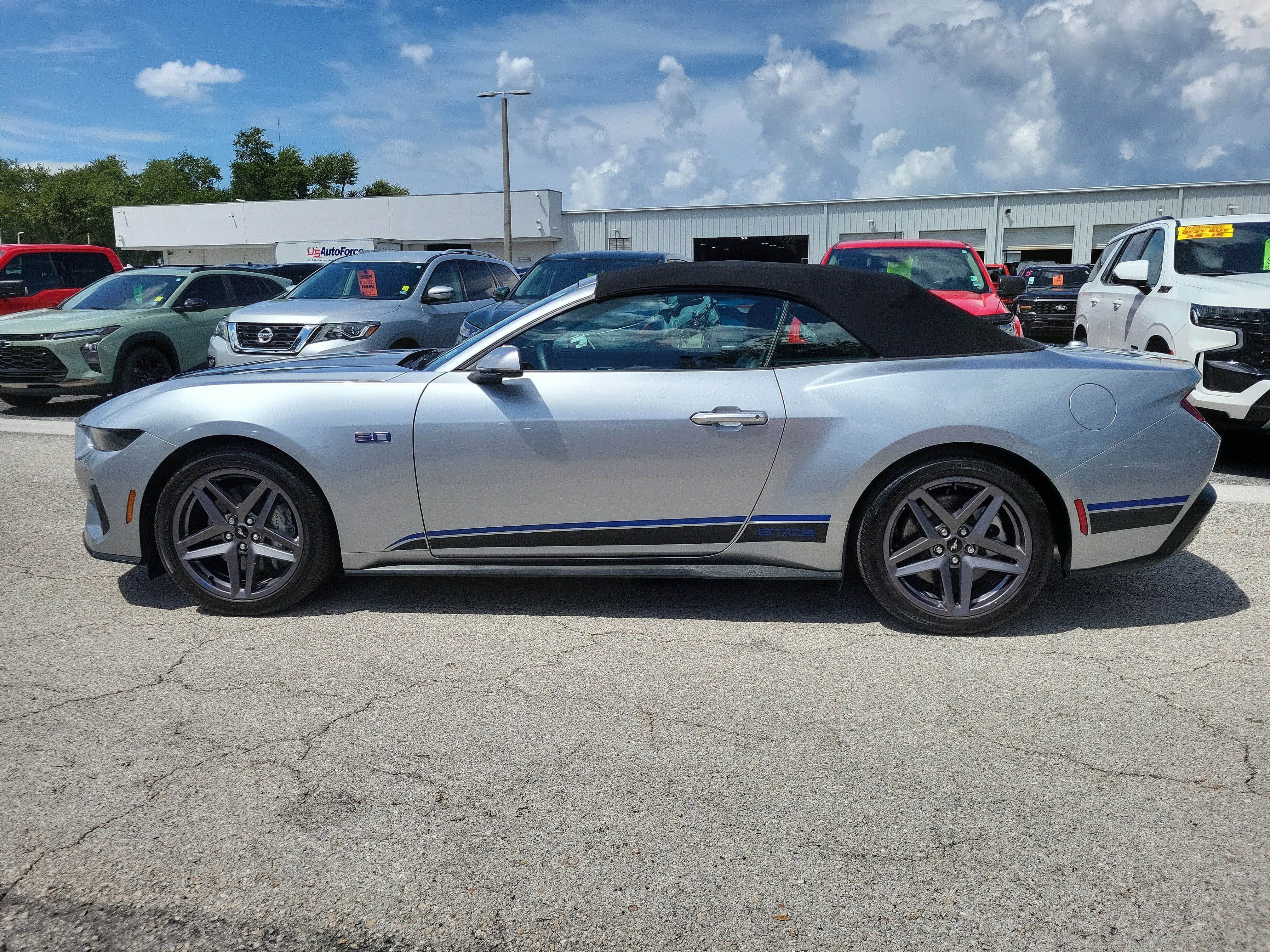 Certified 2025 Ford Mustang GT Premium RWD image 7