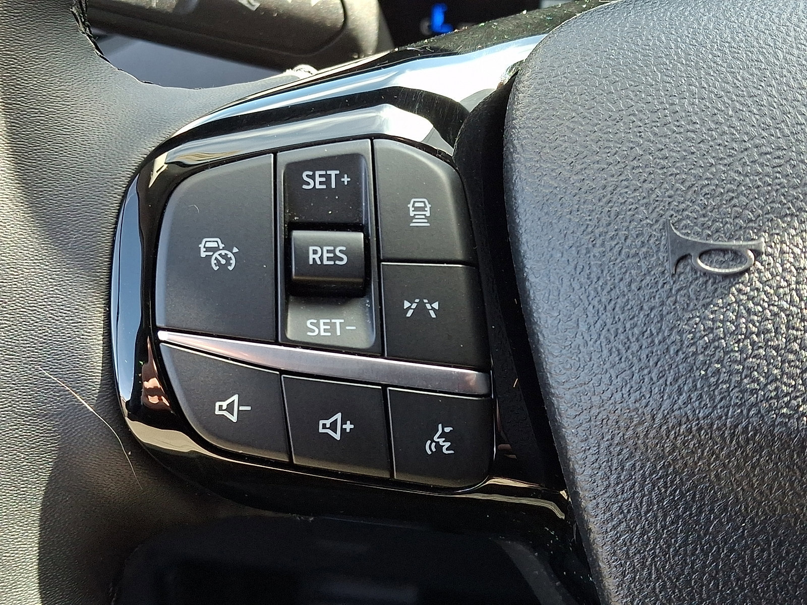 Certified 2023 Ford Escape Active w/ Tech Pack #1 image 24