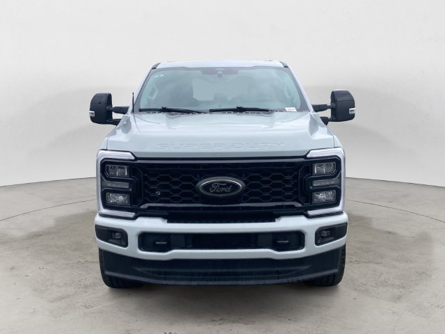 Certified 2025 Ford F350 Lariat w/ Black Appearance Package