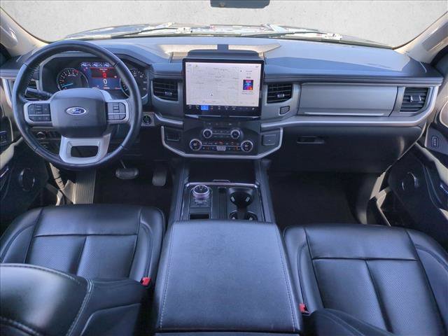 Certified 2024 Ford Expedition XLT RWD image 18
