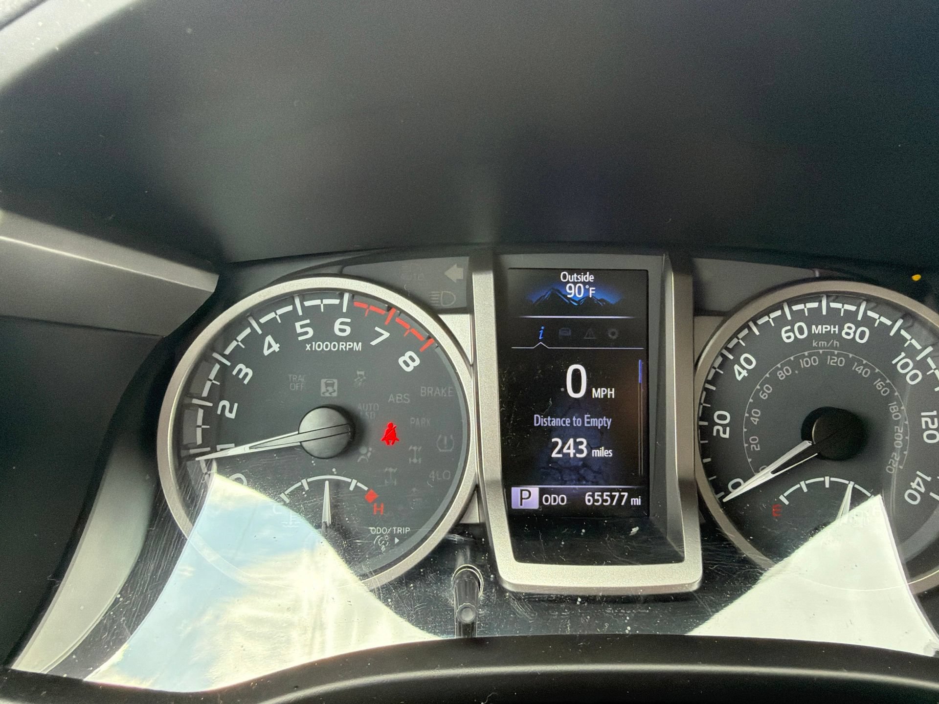 Used 2021 Toyota Tacoma SR5 RWD image 12
