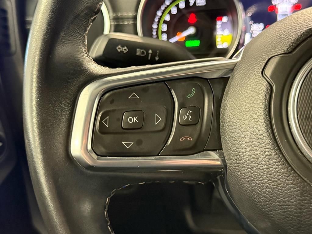Used 2022 Jeep Wrangler Unlimited Sahara image 22