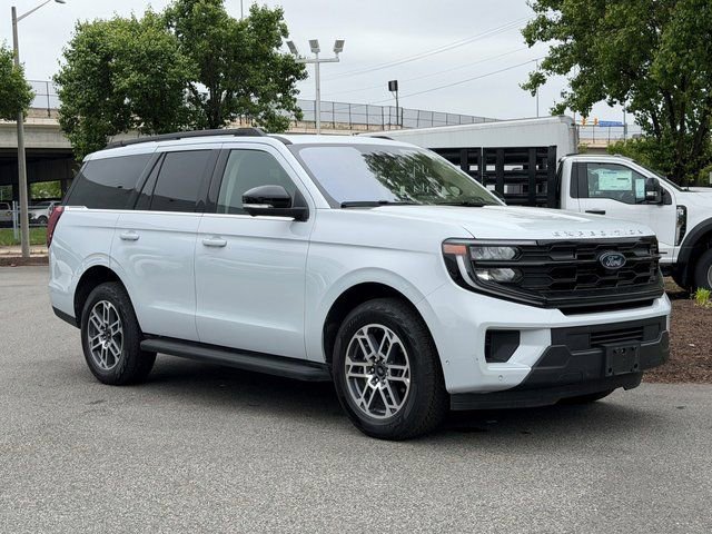 Certified 2025 Ford Expedition Active