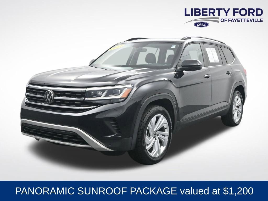 Used 2023 Volkswagen Atlas SE w/ Panoramic Sunroof Package FWD image 1