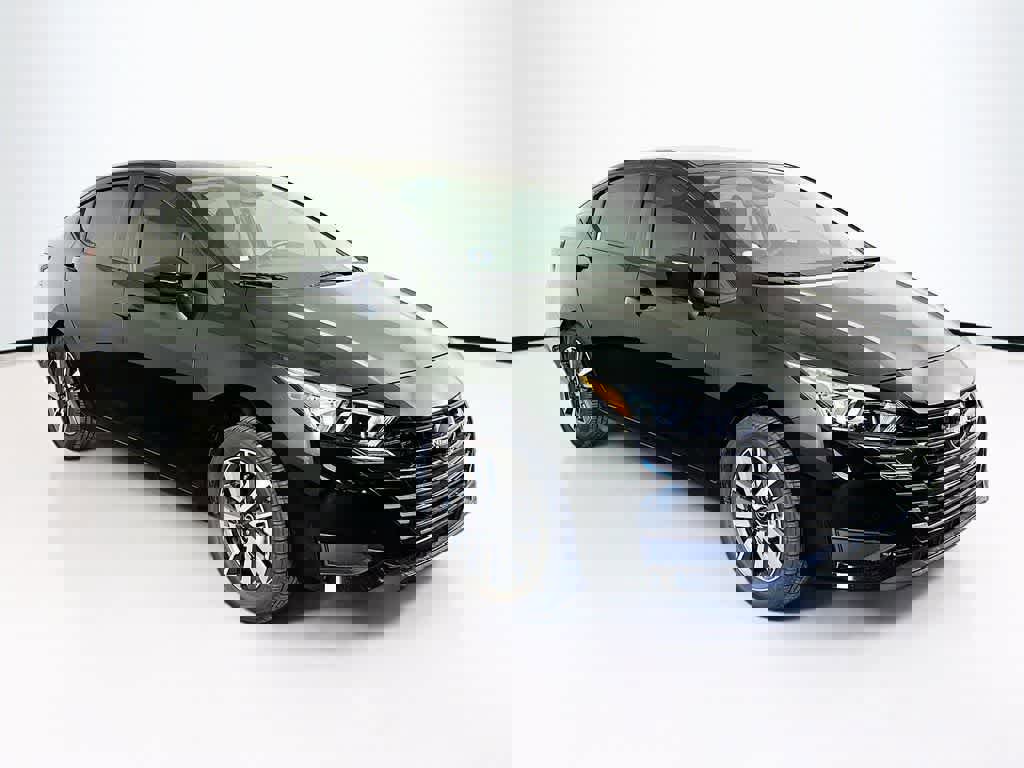 Used 2023 Nissan Versa SV image 7