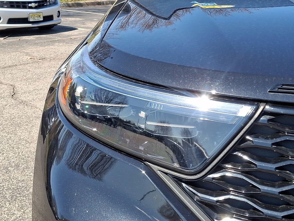Certified 2023 Ford Explorer ST w/ Equipment Group 401A image 12