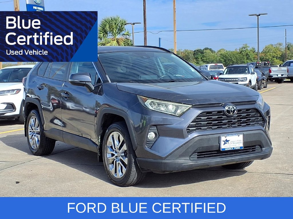 Used 2021 Toyota RAV4 XLE Premium FWD image 7
