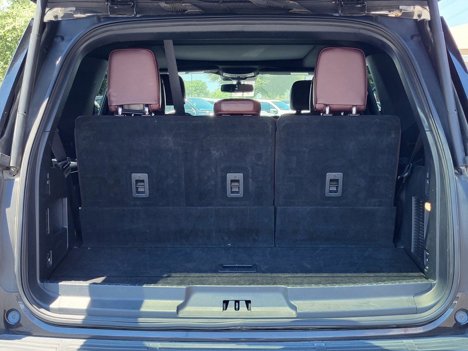 Certified 2024 Ford Expedition Limited AWD/4WD image 32
