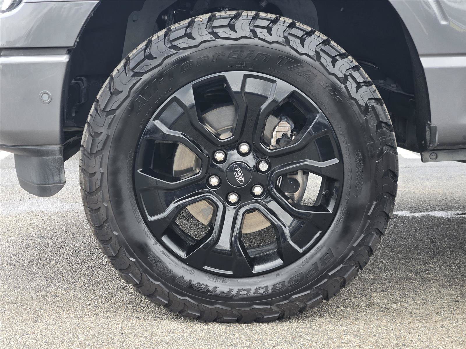 Certified 2023 Ford F150 Platinum w/ Equipment Group 701A High AWD/4WD image 11