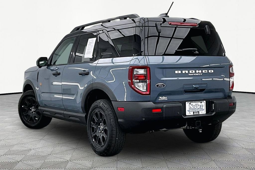 Certified 2025 Ford Bronco Sport Badlands AWD/4WD image 2