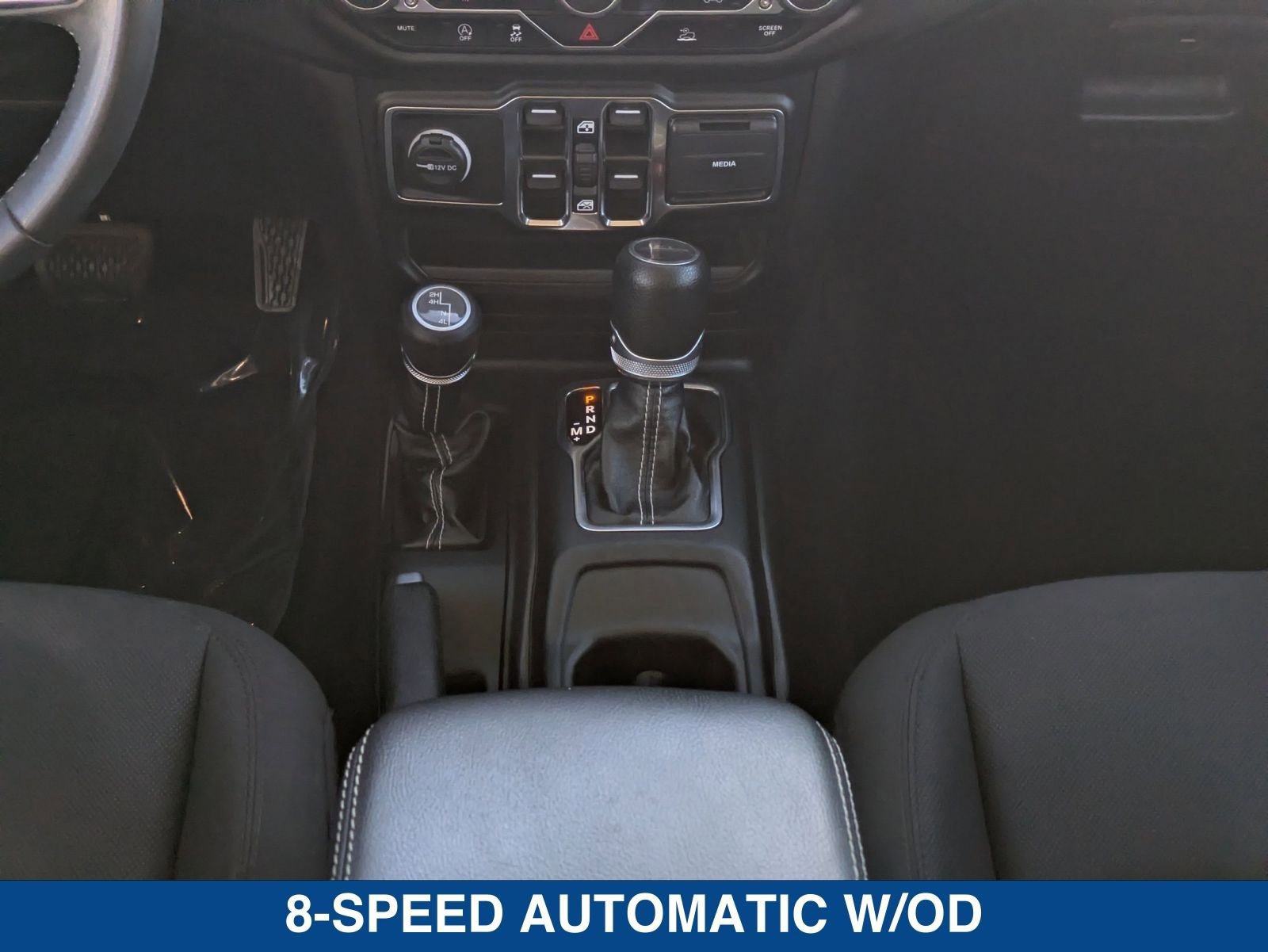 Used 2023 Jeep Gladiator Overland image 20