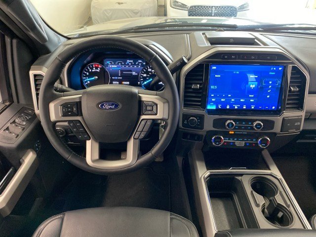 Certified 2022 Ford F350 Lariat w/ Black Appearance Package AWD/4WD image 11