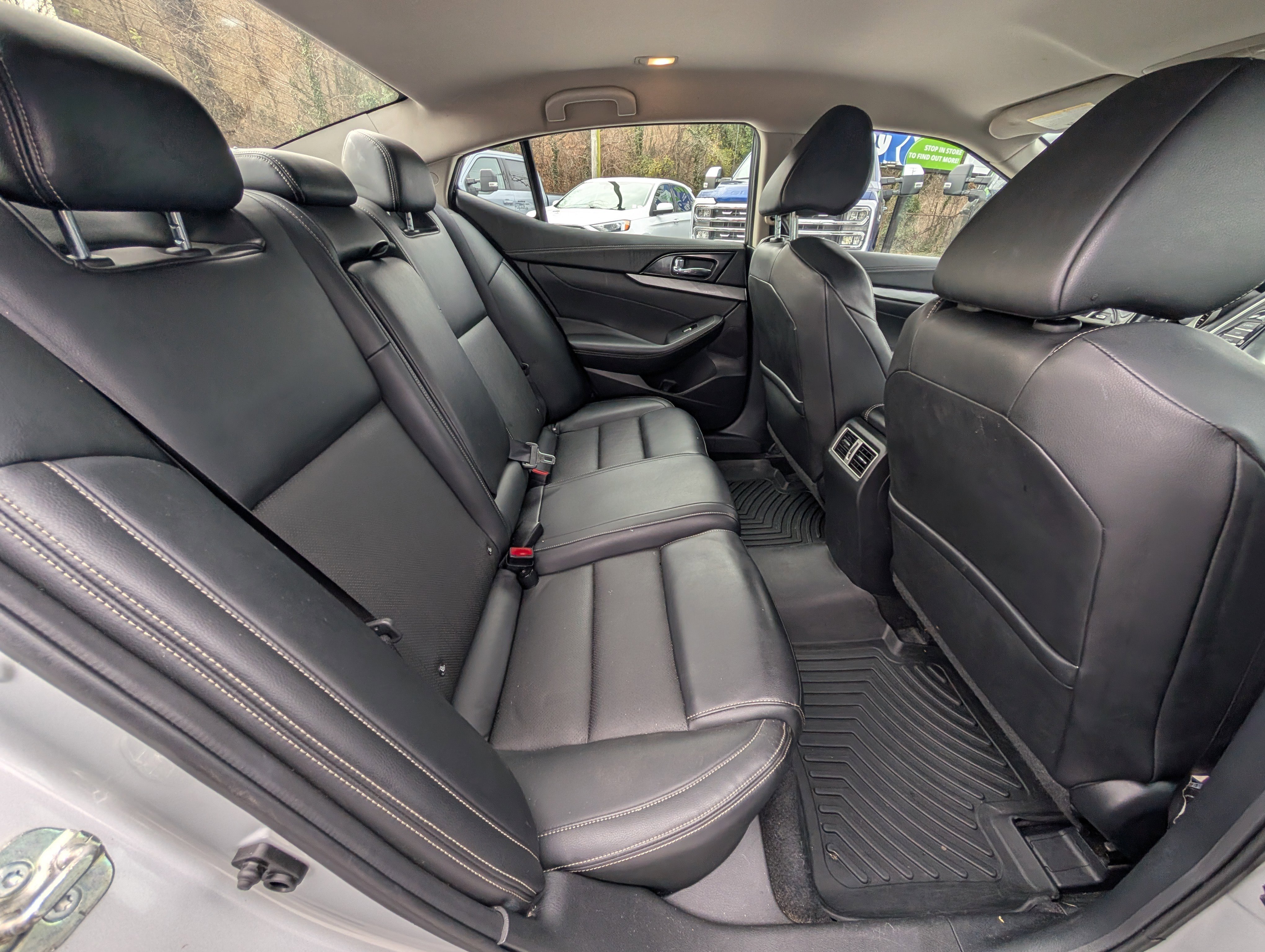 Used 2017 Nissan Maxima 3.5 SV image 13