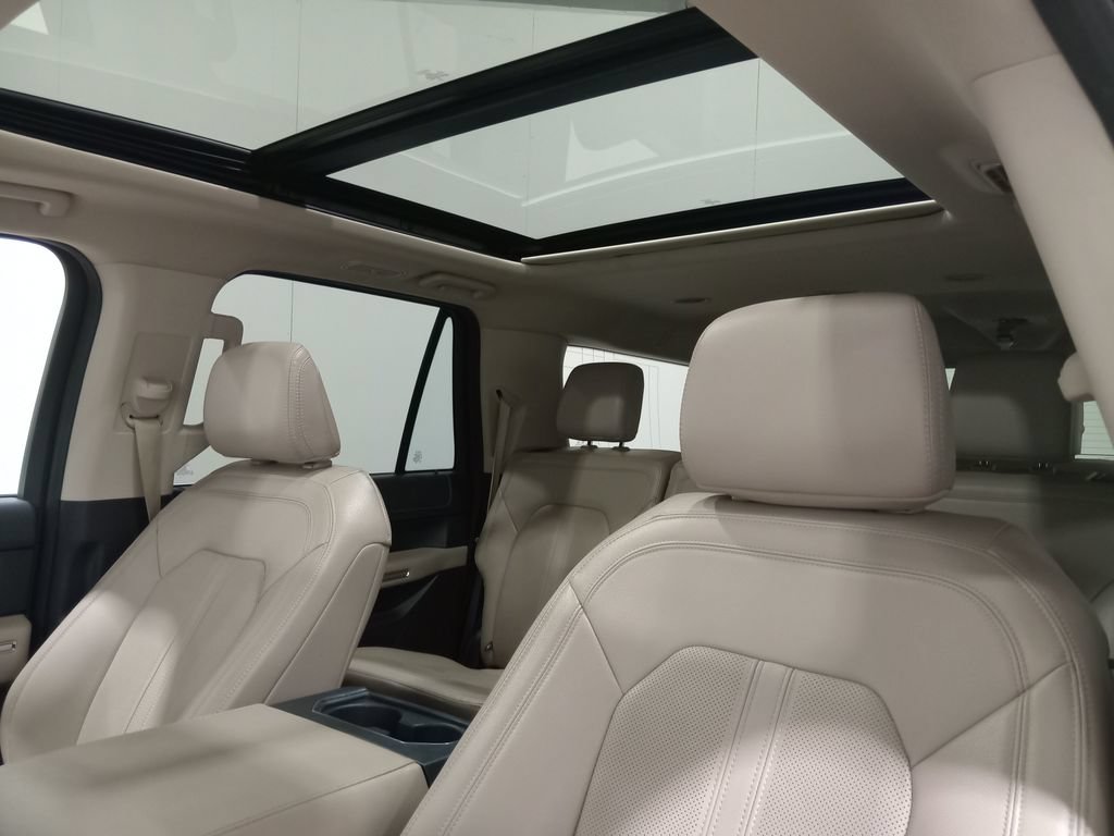 Certified 2024 Ford Expedition Max Limited AWD/4WD image 15