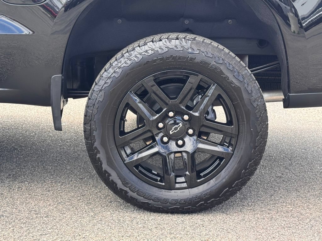 Used 2025 Chevrolet Silverado 1500 LT Trail Boss w/ LT Trail Boss Premium Package AWD/4WD image 14