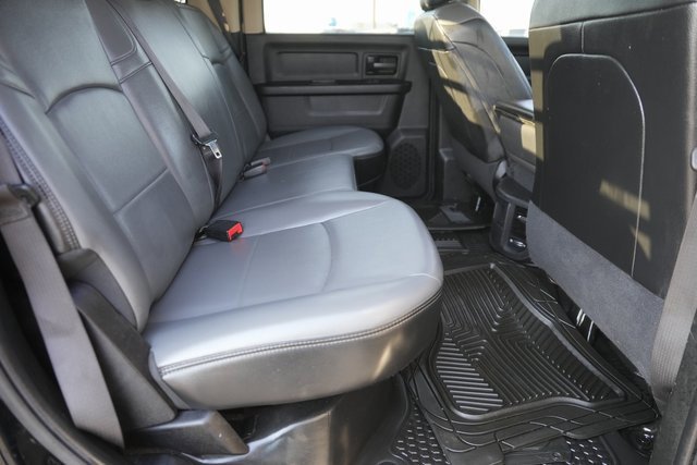 Used 2020 RAM 5500 Tradesman w/ Safety Group image 17