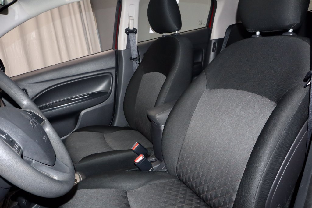 Used 2024 Mitsubishi Mirage ES FWD image 25
